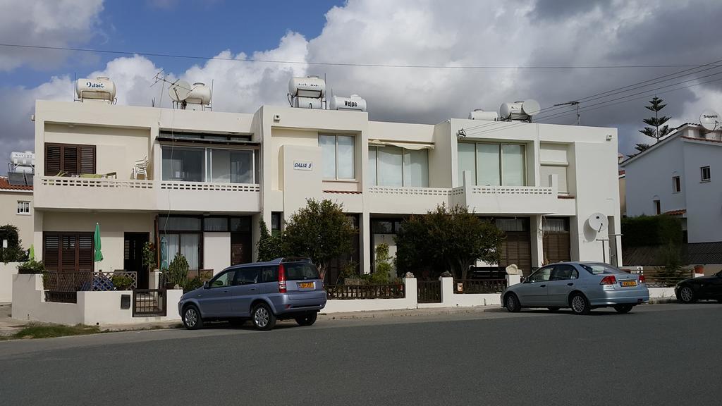 Dalia 5 Apartment 파포스 객실 사진