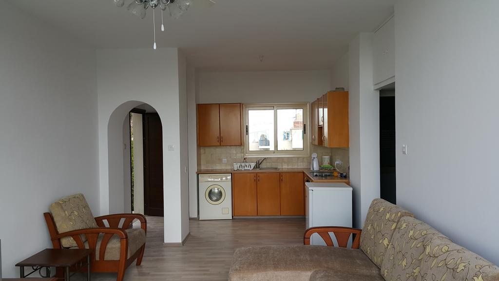 Dalia 5 Apartment 파포스 객실 사진